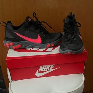 Nike React Element 55